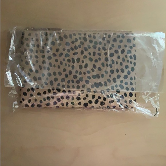 Madewell The Leather Pouch Clutch in Printed Calf - Picture 5 of 6